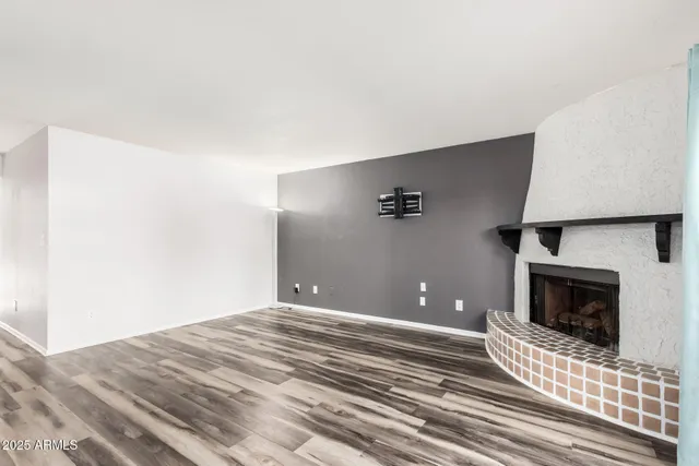 a view of a livingroom with a fireplace