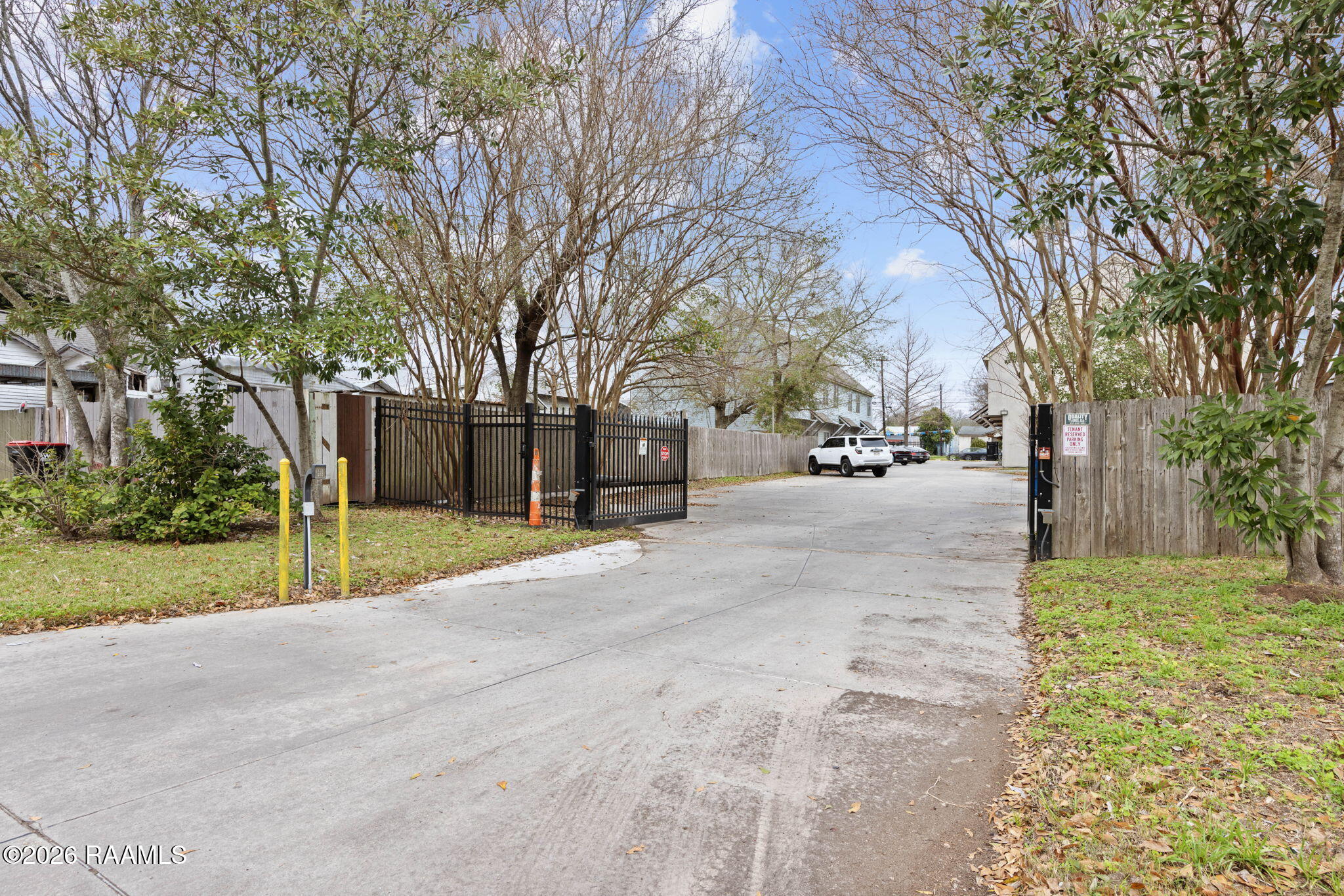 1402 Jefferson Street, Unit 102 Lafayette, LA 70501 - Photo 7 of 33 3-web-or-mls-1402 Jefferson St -3