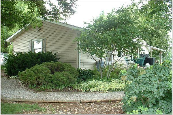 4290 Walnut Grove Road Shawsville, VA 24162 - Photo 3 of 23 Side of home