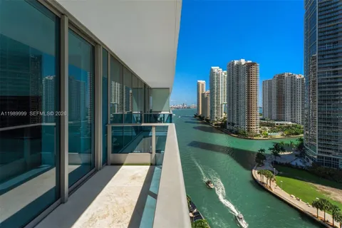 $1,595,000 | 200 Biscayne Blvd Way, Unit 1406, Miami, FL 33131