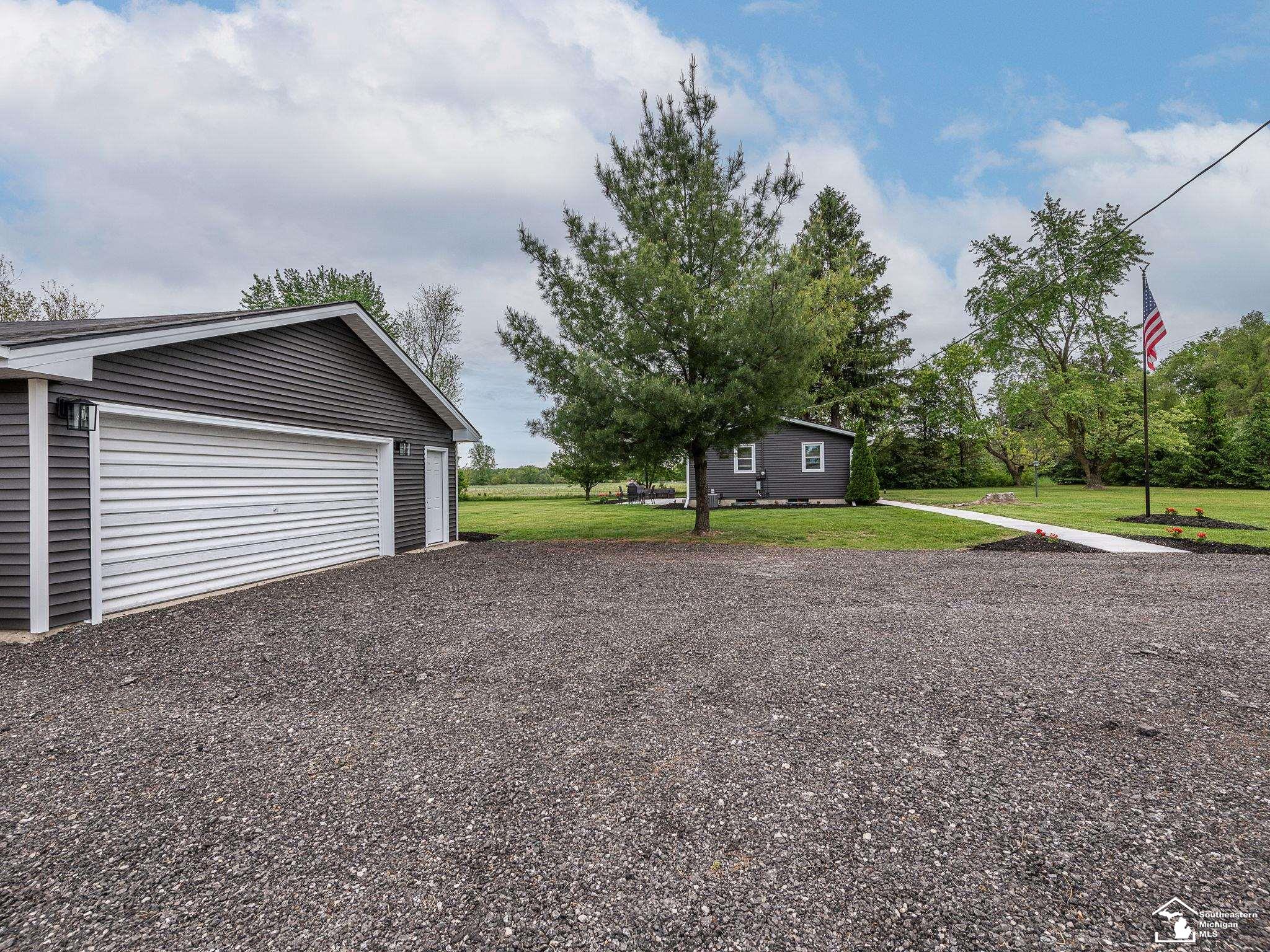 12660 Darling Road Milan, MI 48160 - Photo 31 of 39