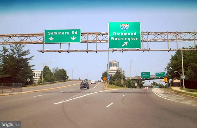 $1,650 | 3705 South George Mason Drive, Unit 2308S, Falls Church, VA 22041