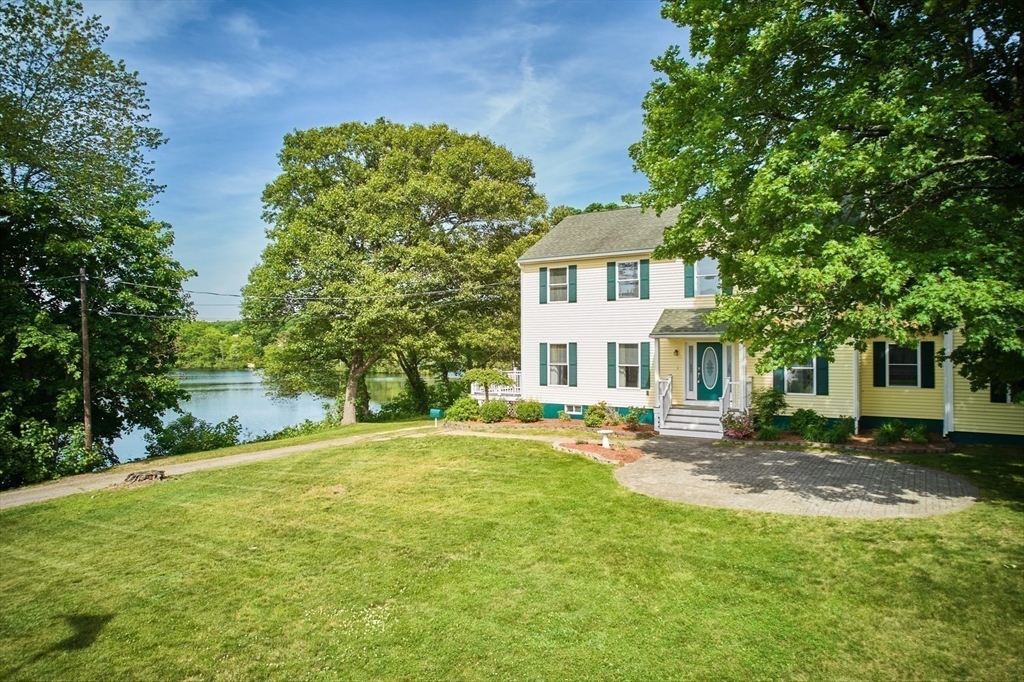 53 Farm Street Blackstone, MA 01504 - Photo 33 of 42