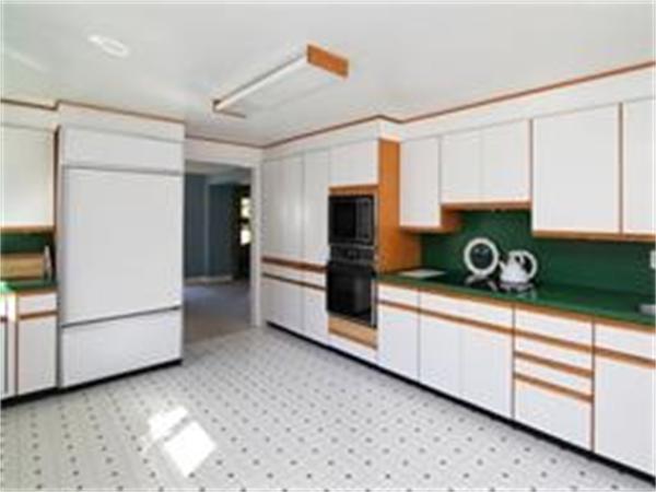 15 Nairn Road Bourne, MA 02559 - Photo 8 of 18