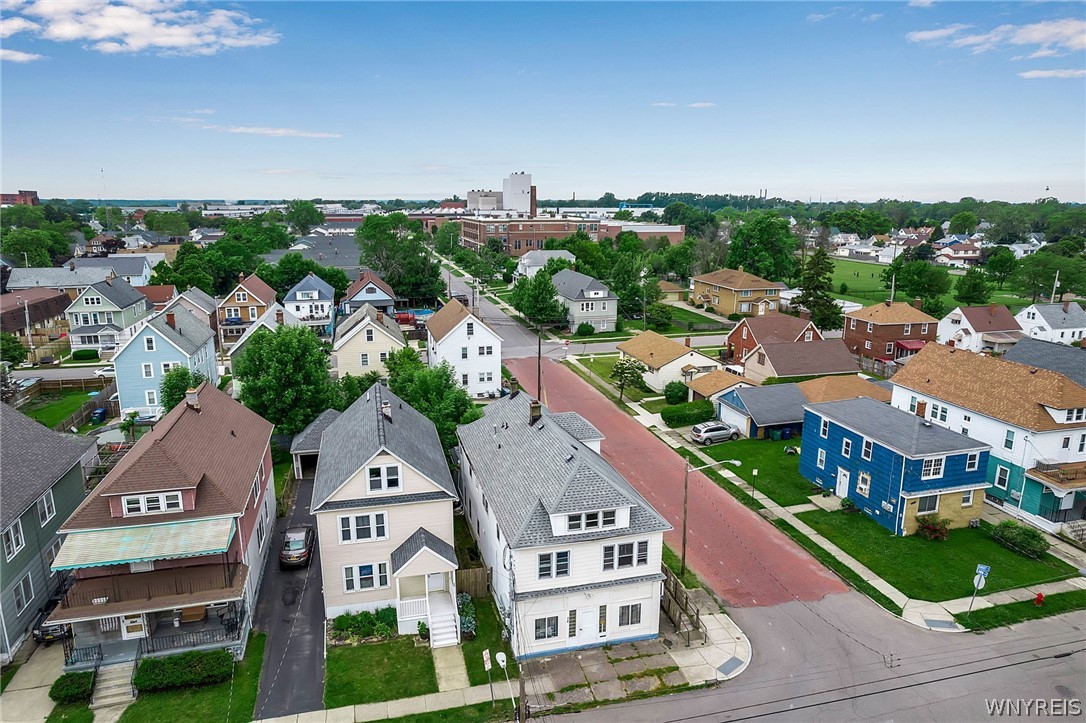 72 Sunset Street Buffalo, NY 14207 - Photo 1 of 39