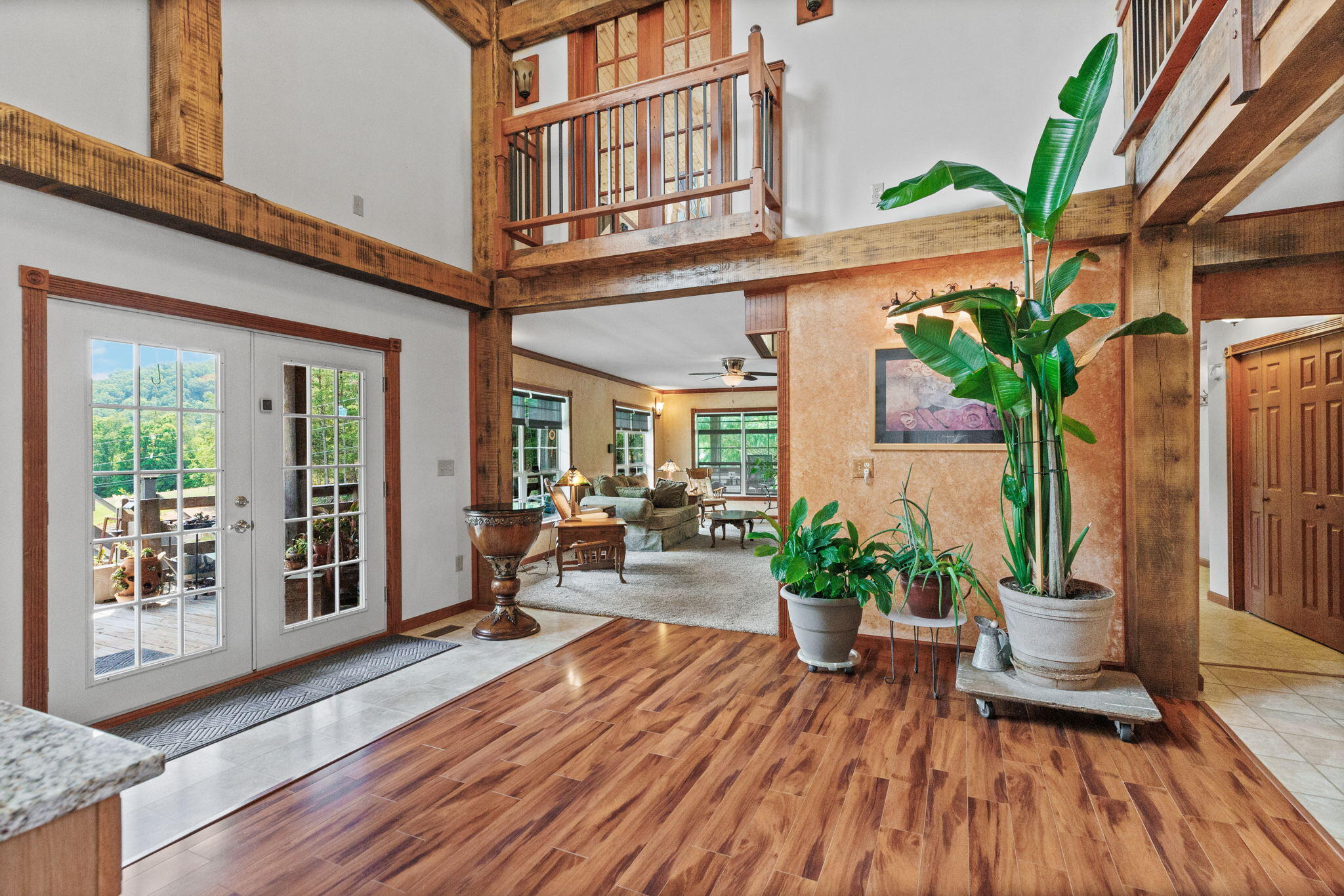 731 East Snowflake Road Surgoinsville, TN 37873 - Photo 12 of 53 22-web-or-mls-217A4838
