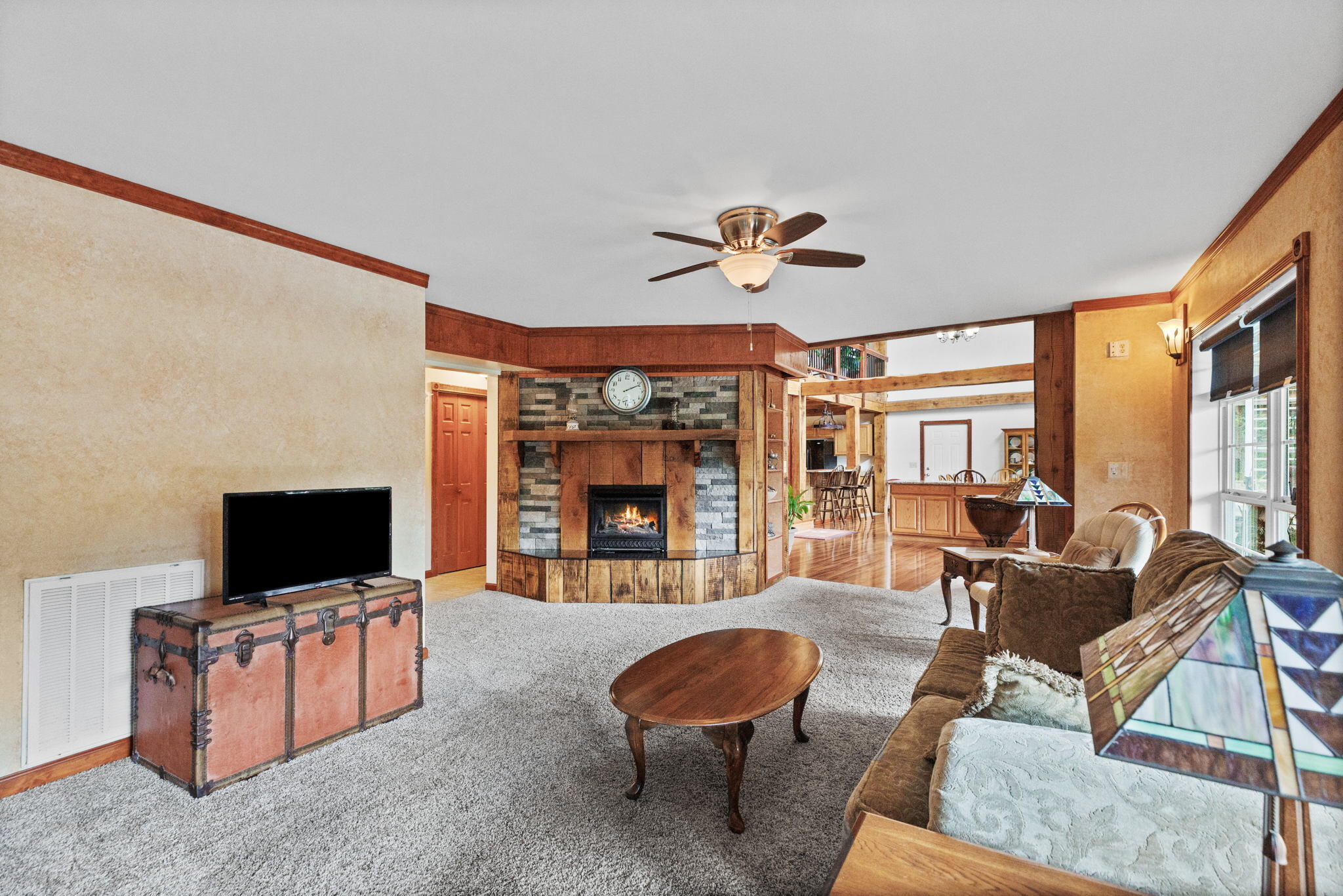 731 East Snowflake Road Surgoinsville, TN 37873 - Photo 13 of 53 5-web-or-mls-217A4733