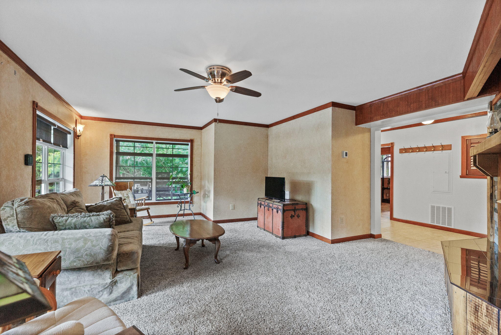 731 East Snowflake Road Surgoinsville, TN 37873 - Photo 14 of 53 6-web-or-mls-217A4738