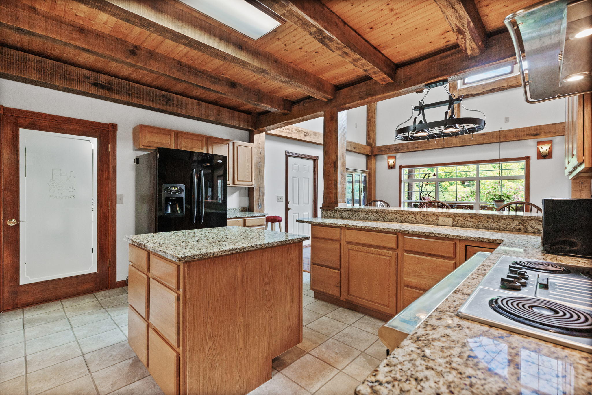 731 East Snowflake Road Surgoinsville, TN 37873 - Photo 10 of 53 20-web-or-mls-217A4825