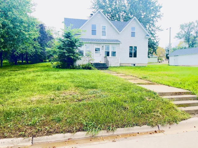 $109,000 | 227 South Avenue, Boyd, MN 56218