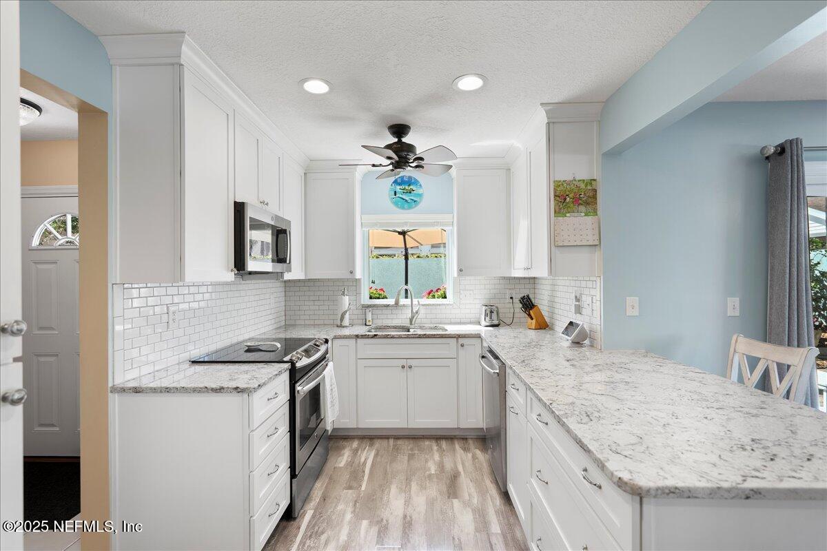 216 Mayan Terrace St. Augustine, FL 32080 - Photo 7 of 36 08-DSC02959