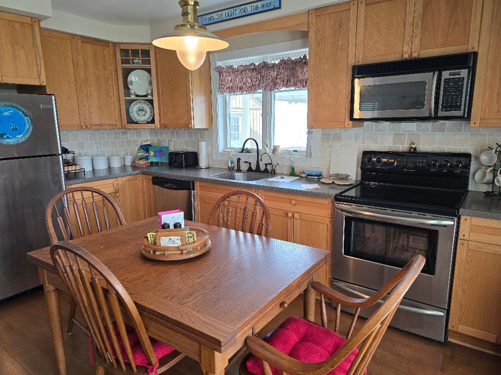 16155 Main Ridge Road Tangier, VA 23440 - Photo 7 of 19 Gallery Image 7