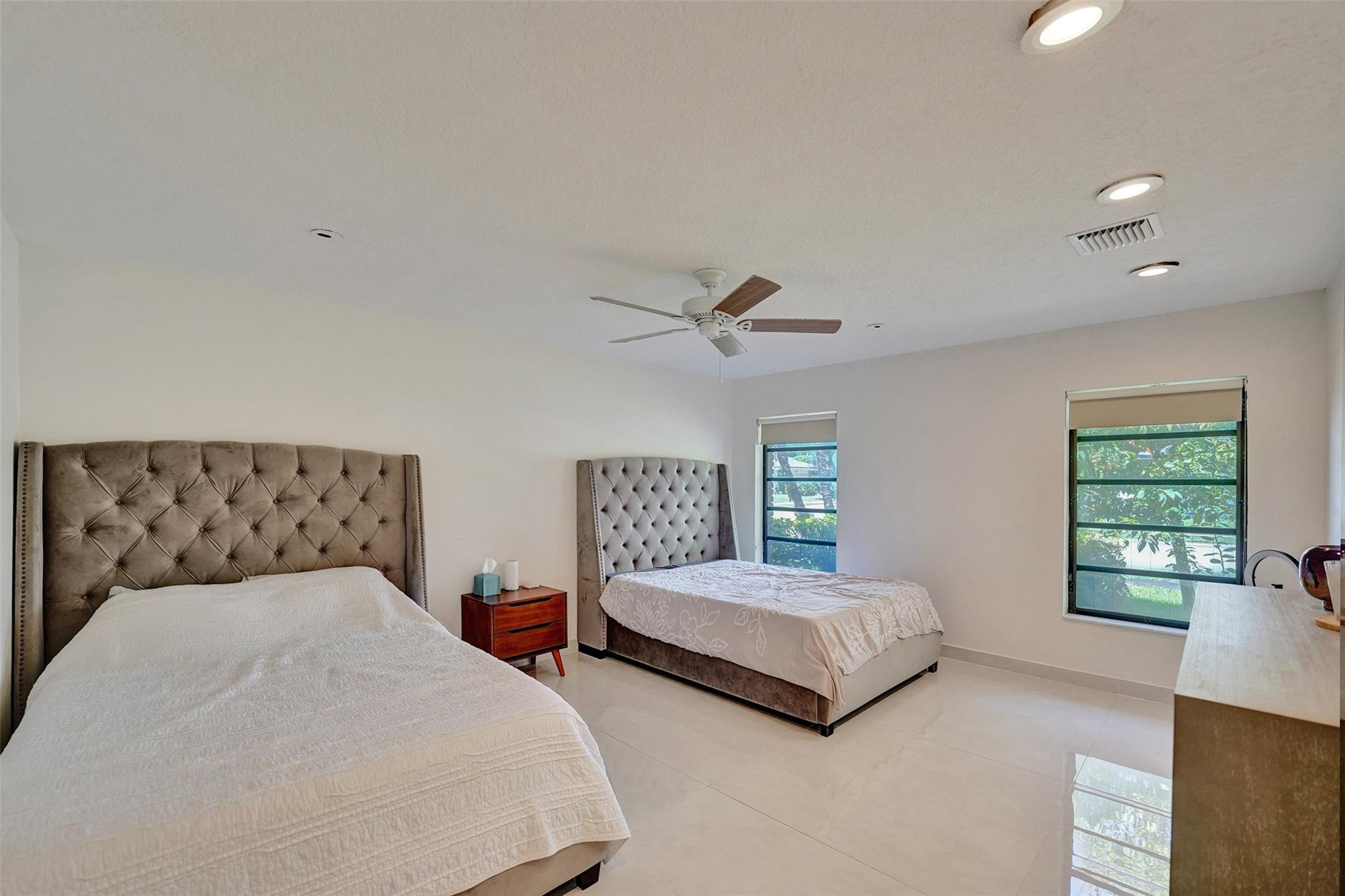 3401 North 31st Terrace Hollywood, FL 33021 - Photo 11 of 24 Photo 11