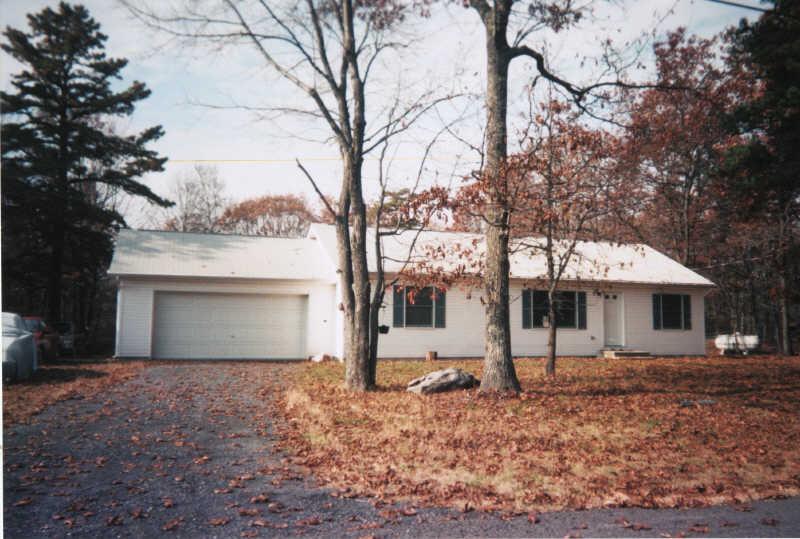1049 Pine Ridge Bushkill, PA 18324 - Photo 1 of 1 Listing Photo