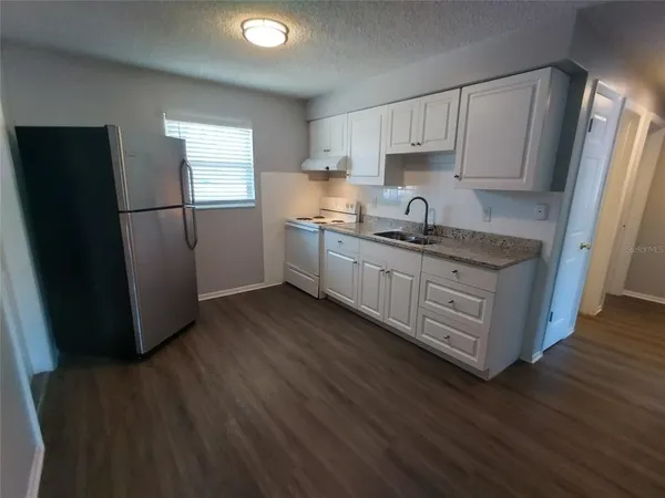 $1,795 | 1388 Robin Hood Lane, Unit 1141B, Dunedin, FL 34698