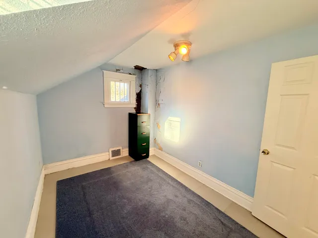 $87,000 | 716 Elizabeth Street, Kalamazoo, MI 49007