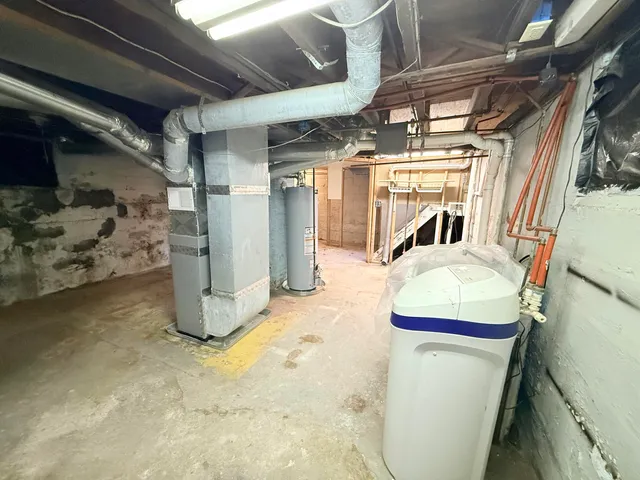 $87,000 | 716 Elizabeth Street, Kalamazoo, MI 49007