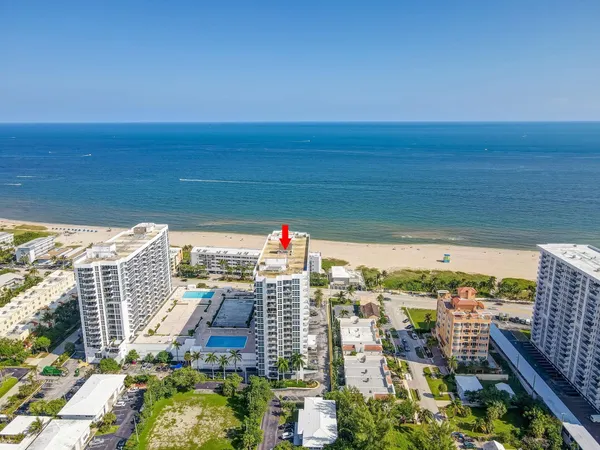 $3,300 | 525 North Ocean Boulevard, Unit 422, Pompano Beach, FL 33062