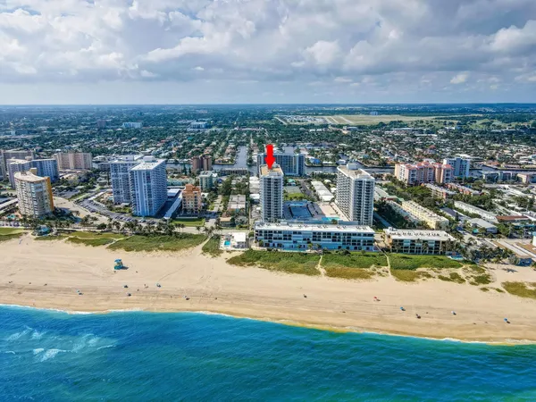 $3,300 | 525 North Ocean Boulevard, Unit 422, Pompano Beach, FL 33062