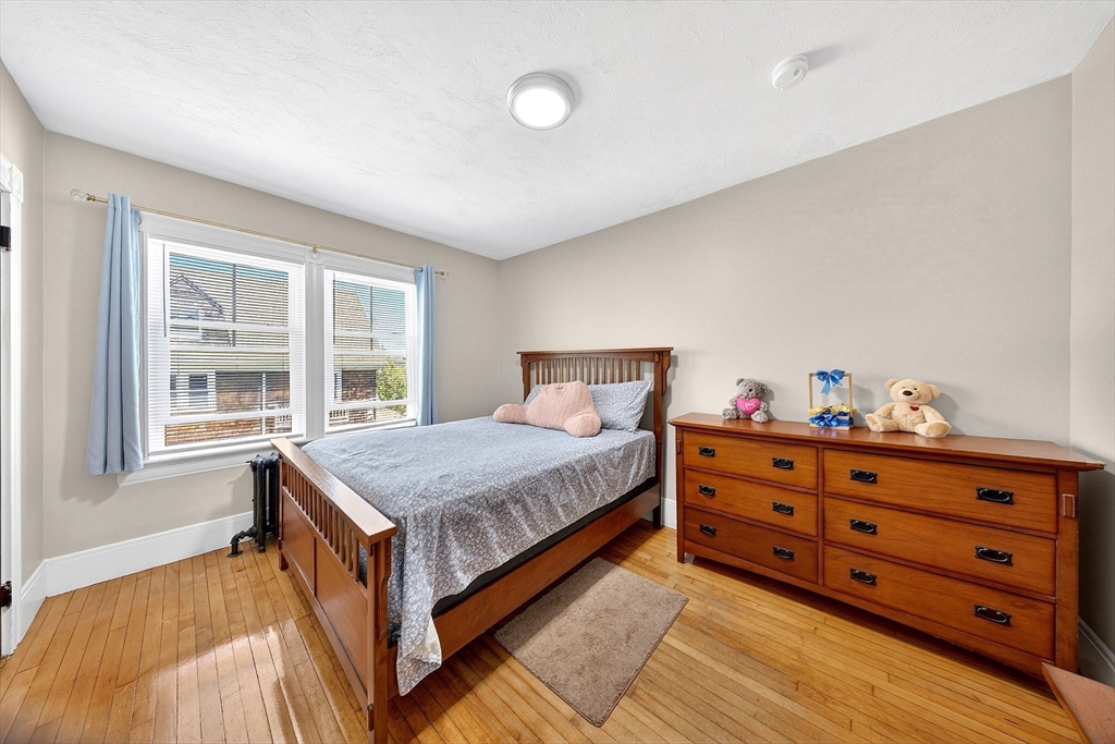 710 High Street Fall River, MA 02720 - Photo 23 of 37
