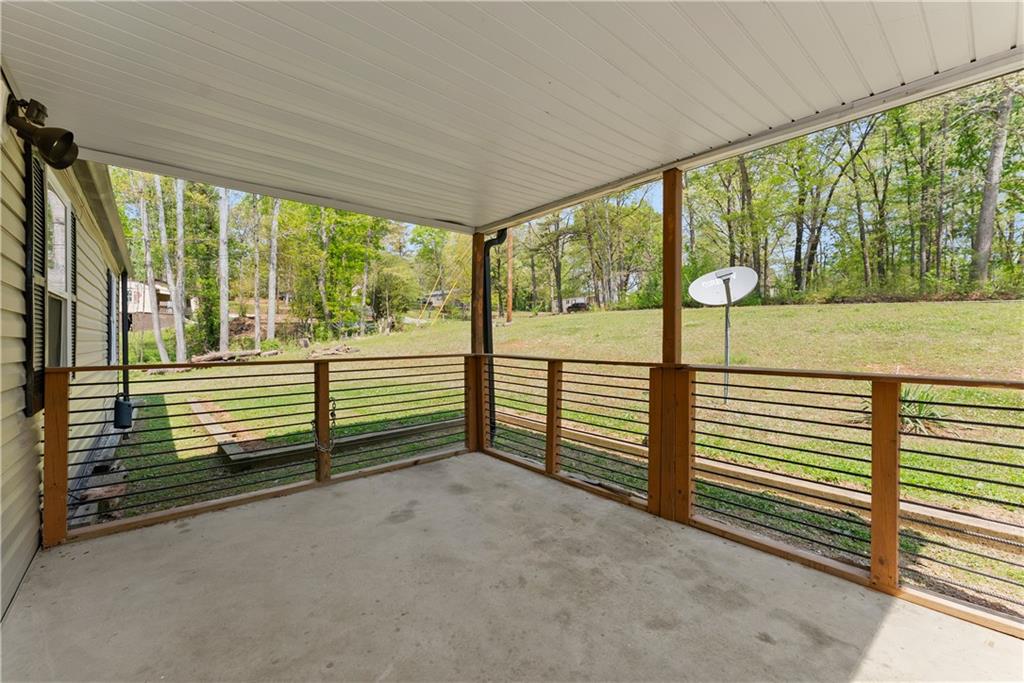 1670 Azelea Lane Gainesville, GA 30507 - Photo 3 of 33