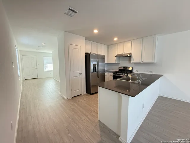 $1,675 | 14023 Wool Park, San Antonio, TX 78252