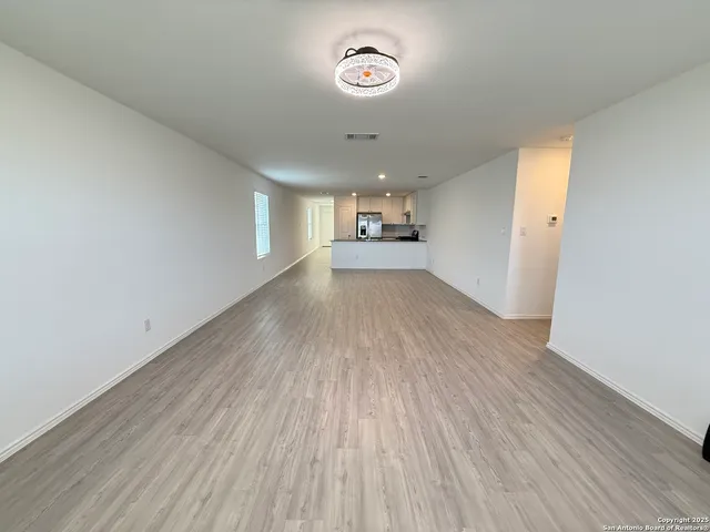 $1,675 | 14023 Wool Park, San Antonio, TX 78252