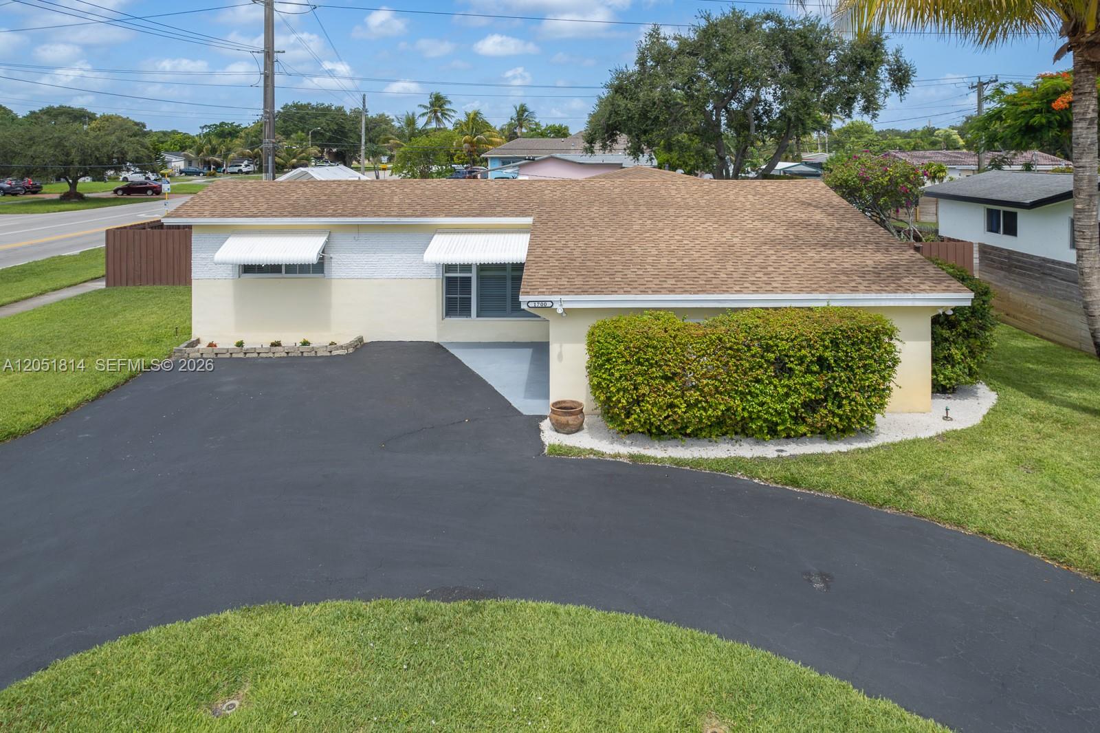 1700 North Park Road Hollywood, FL 33021 - Photo 7 of 57