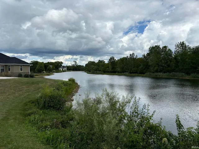 $105,000 | 1213 North Regency Parkway, Muncie, IN 47304