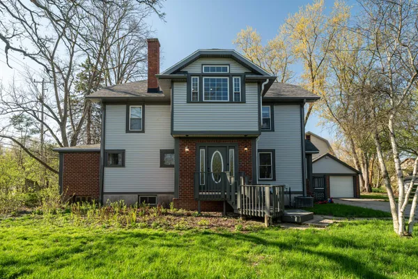 $569,000 | 2221 Highway 83, Delafield, WI 53029