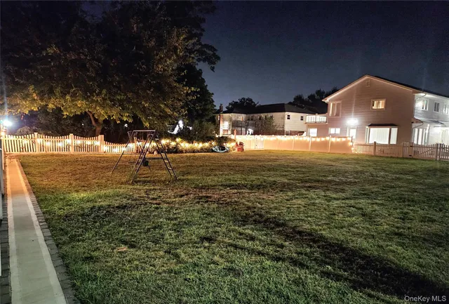 $545,000 | Clocks Boulevard, Massapequa Park, NY 11758