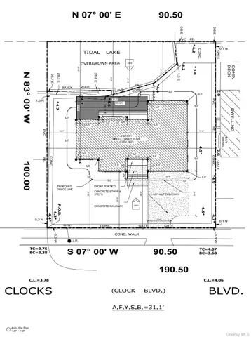 $545,000 | Clocks Boulevard, Massapequa Park, NY 11758