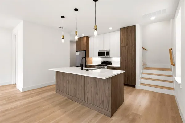 $750,000 | 413 North Patton Avenue, Dallas, TX 75203