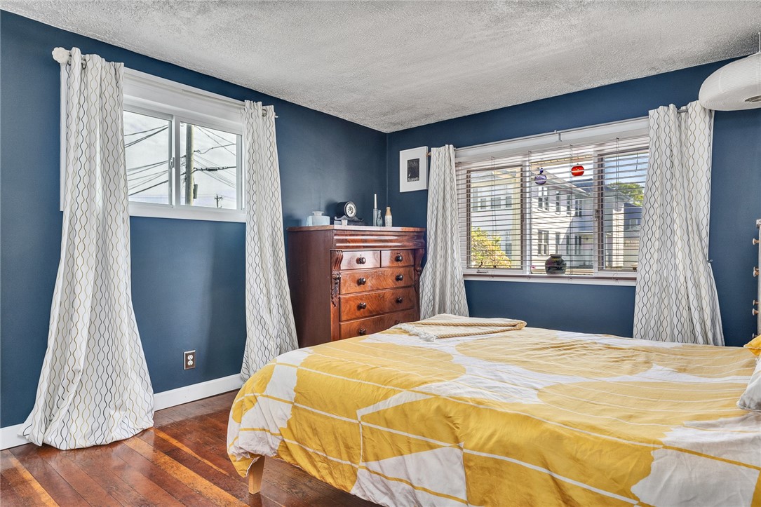 434 Grand Avenue Pawtucket, RI 02861 - Photo 12 of 35