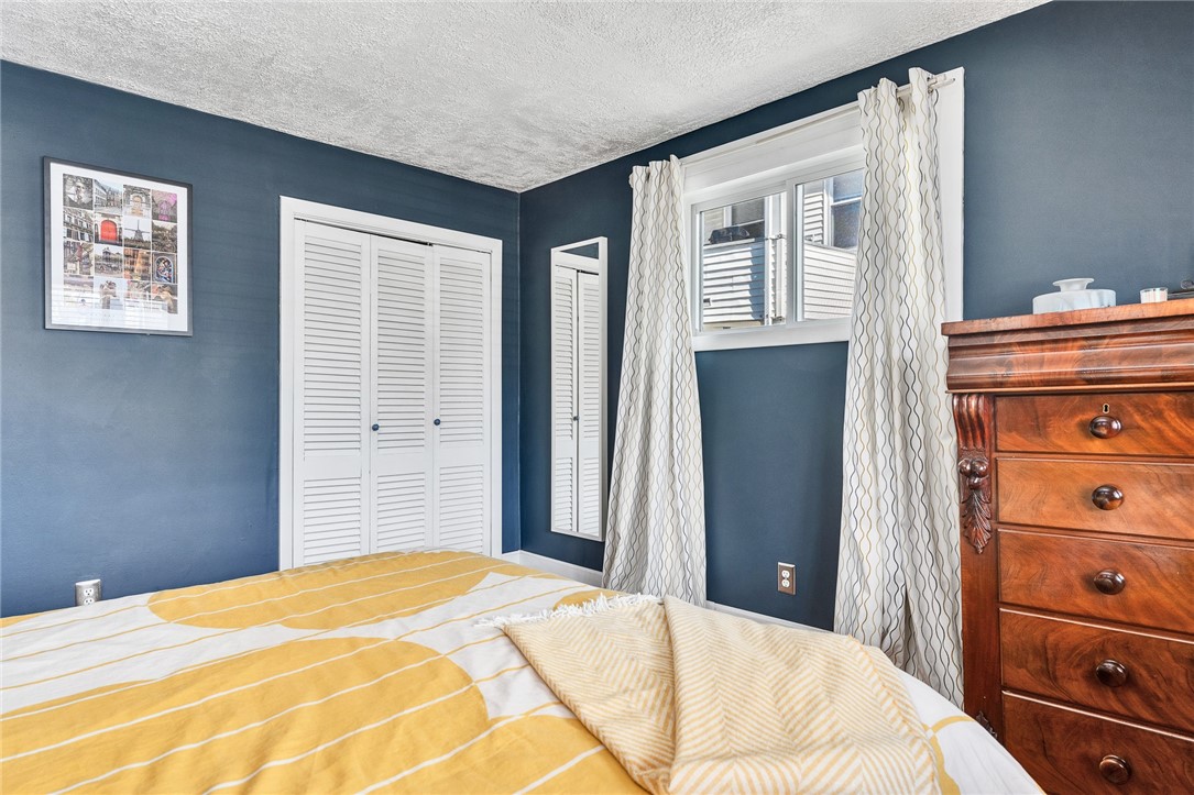 434 Grand Avenue Pawtucket, RI 02861 - Photo 14 of 35