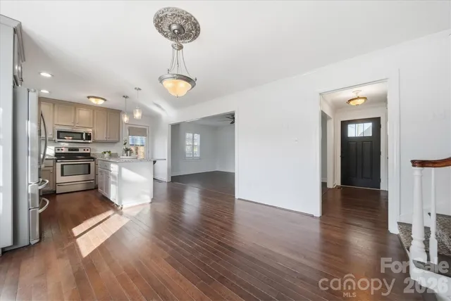 $399,900 | 1215 6th Street Northwest, Hickory, NC 28601