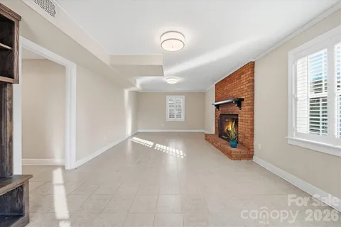 an empty room with a empty shelves