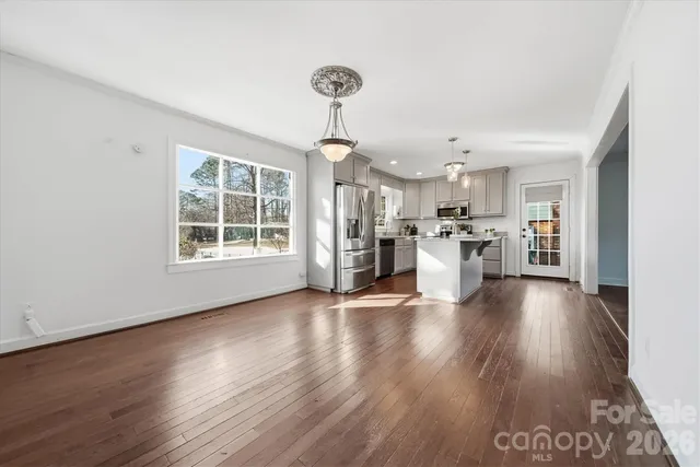 $399,900 | 1215 6th Street Northwest, Hickory, NC 28601