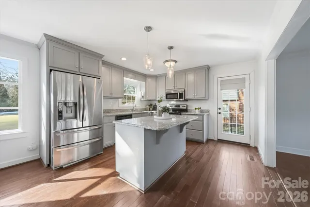 $399,900 | 1215 6th Street Northwest, Hickory, NC 28601