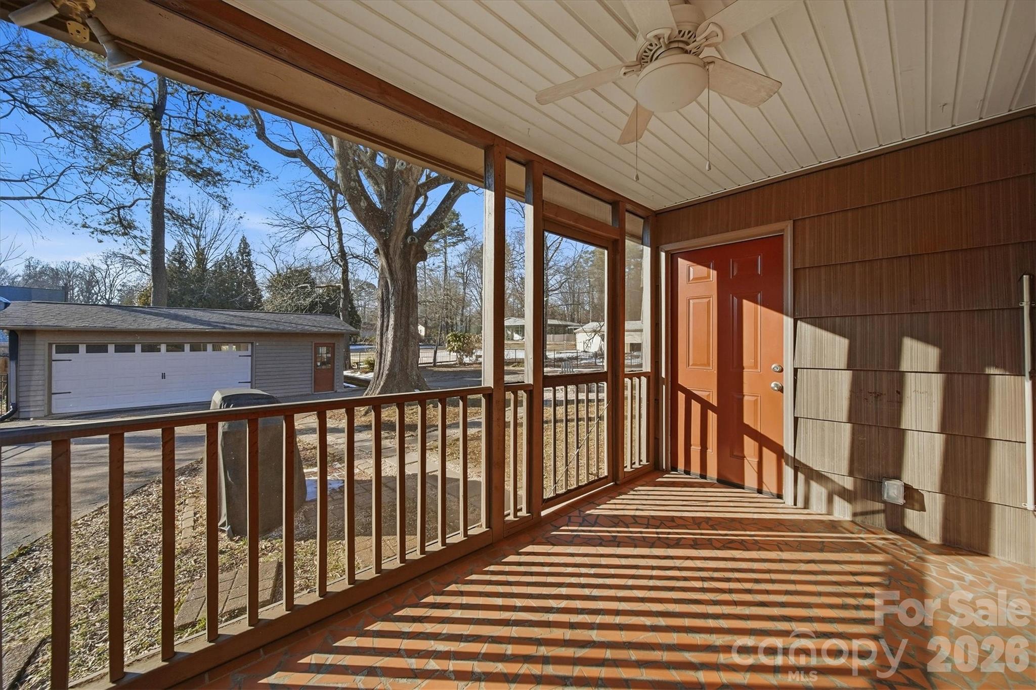 1215 6th Street Northwest Hickory, NC 28601 - Photo 9 of 48