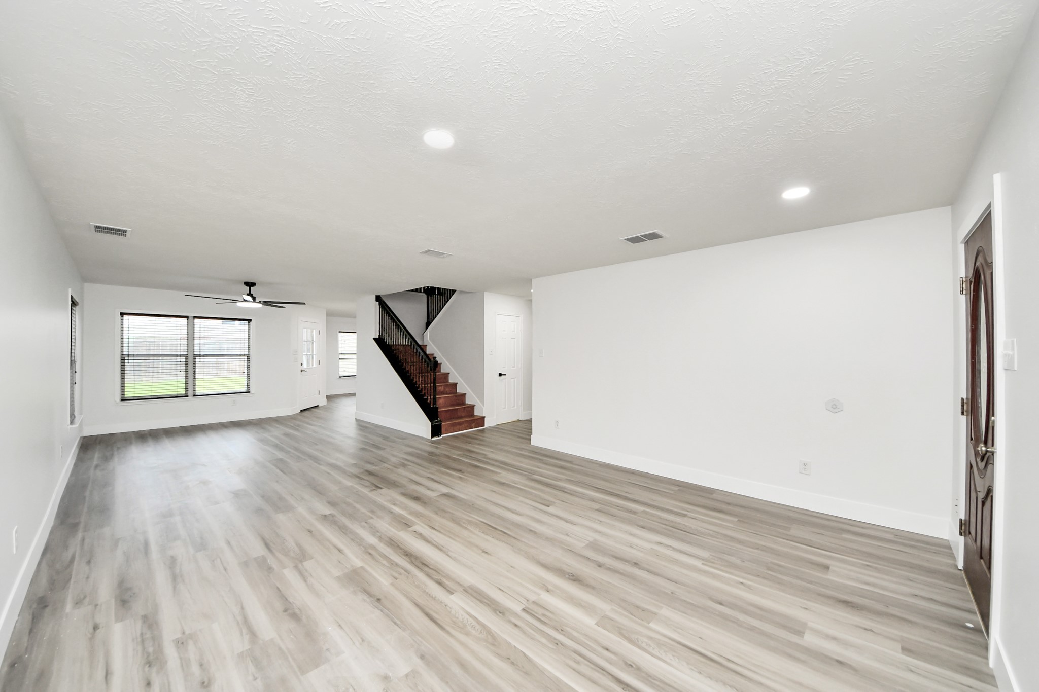 1910 Fallow Lane Houston, TX 77049 - Photo 24 of 25