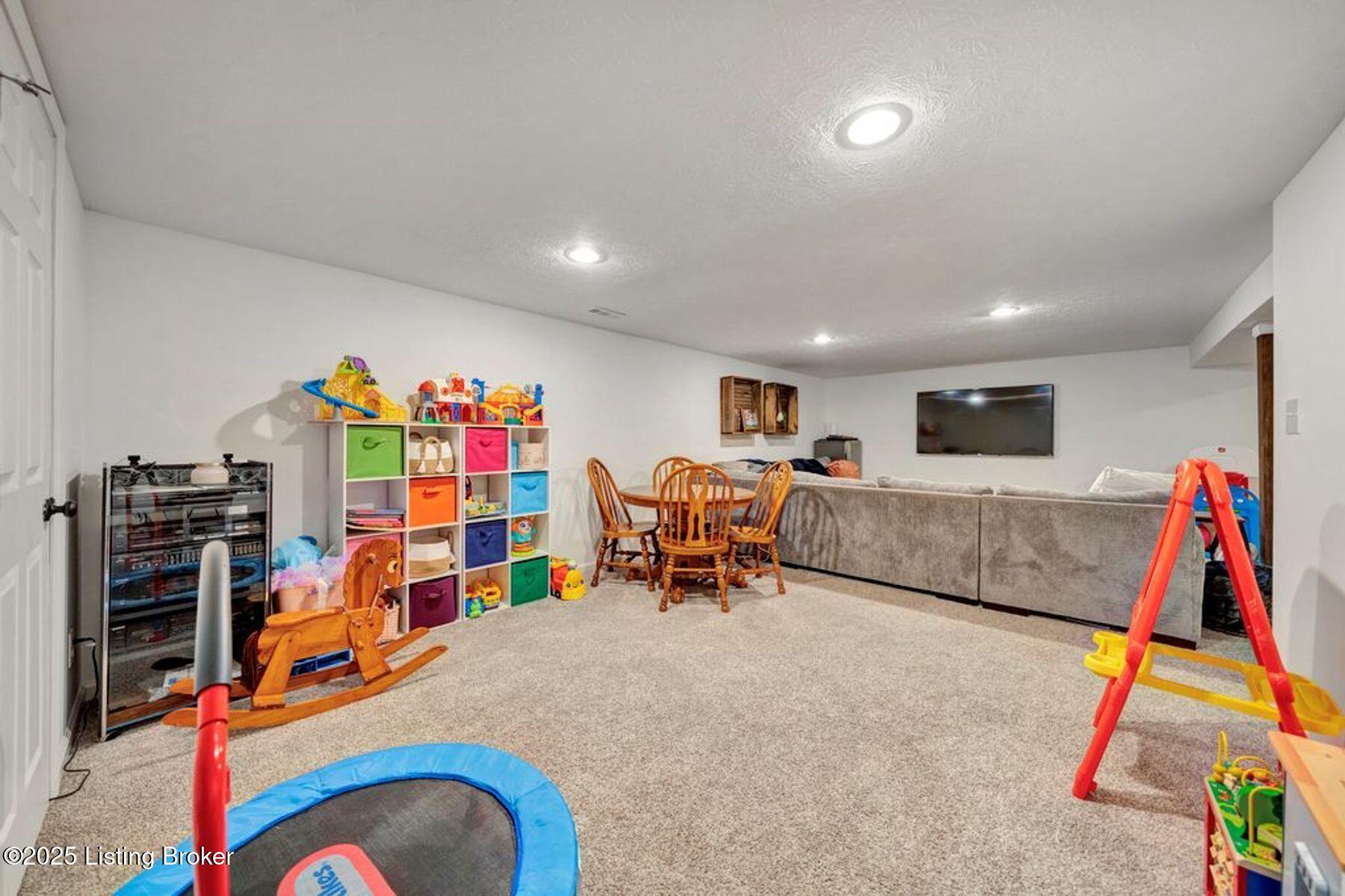 2609 Harmony Road Louisville, KY 40299 - Photo 33 of 50 Basement
