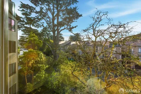 $695,000 | 208 North Lake Merced Hills, Unit 3C, San Francisco, CA 94132