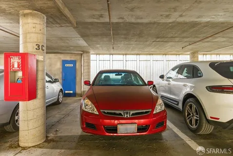 $695,000 | 208 North Lake Merced Hills, Unit 3C, San Francisco, CA 94132