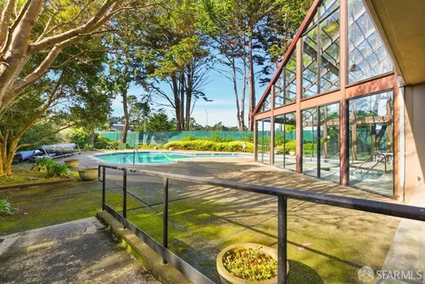 $695,000 | 208 North Lake Merced Hills, Unit 3C, San Francisco, CA 94132