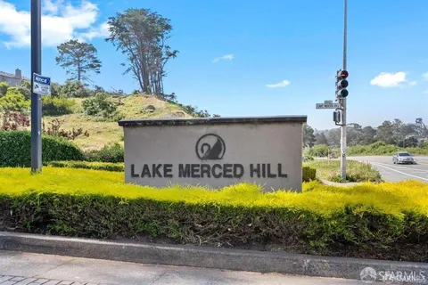 $695,000 | 208 North Lake Merced Hills, Unit 3C, San Francisco, CA 94132
