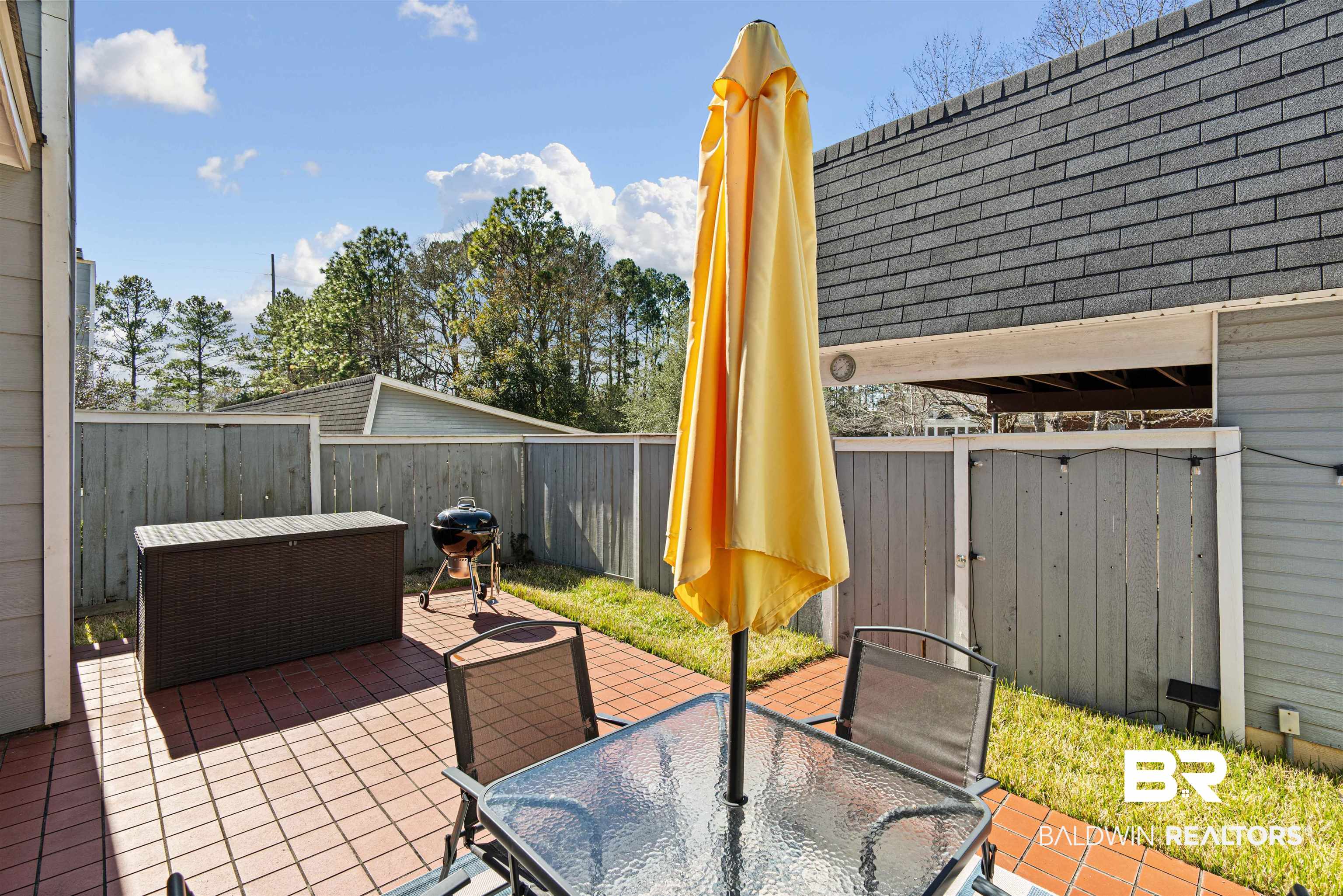 5900 Grelot Road, Unit 601 Mobile, AL 36609 - Photo 21 of 24 Patio