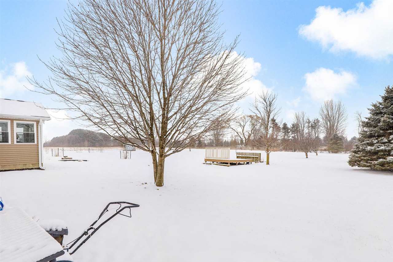 17371 West Brant Road Brant, MI 48614 - Photo 38 of 43