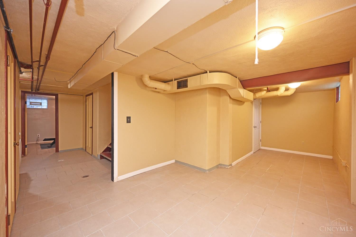 6770 Rollaway Road Cincinnati, OH 45236 - Photo 32 of 44 Gallery Image 32