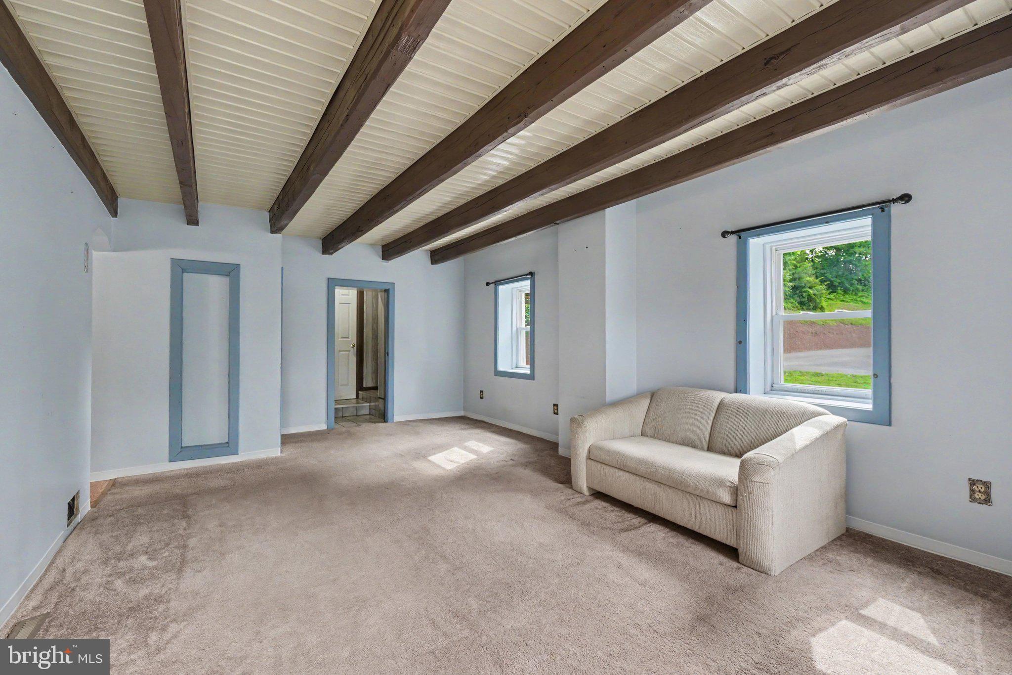 103 Turkey Bird Road Newport, PA 17074 - Photo 8 of 33